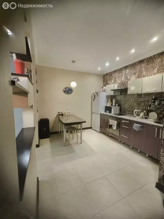 2-комнатная квартира: Якутск, Воинская улица, 1 (39.8 м) - Фото 1