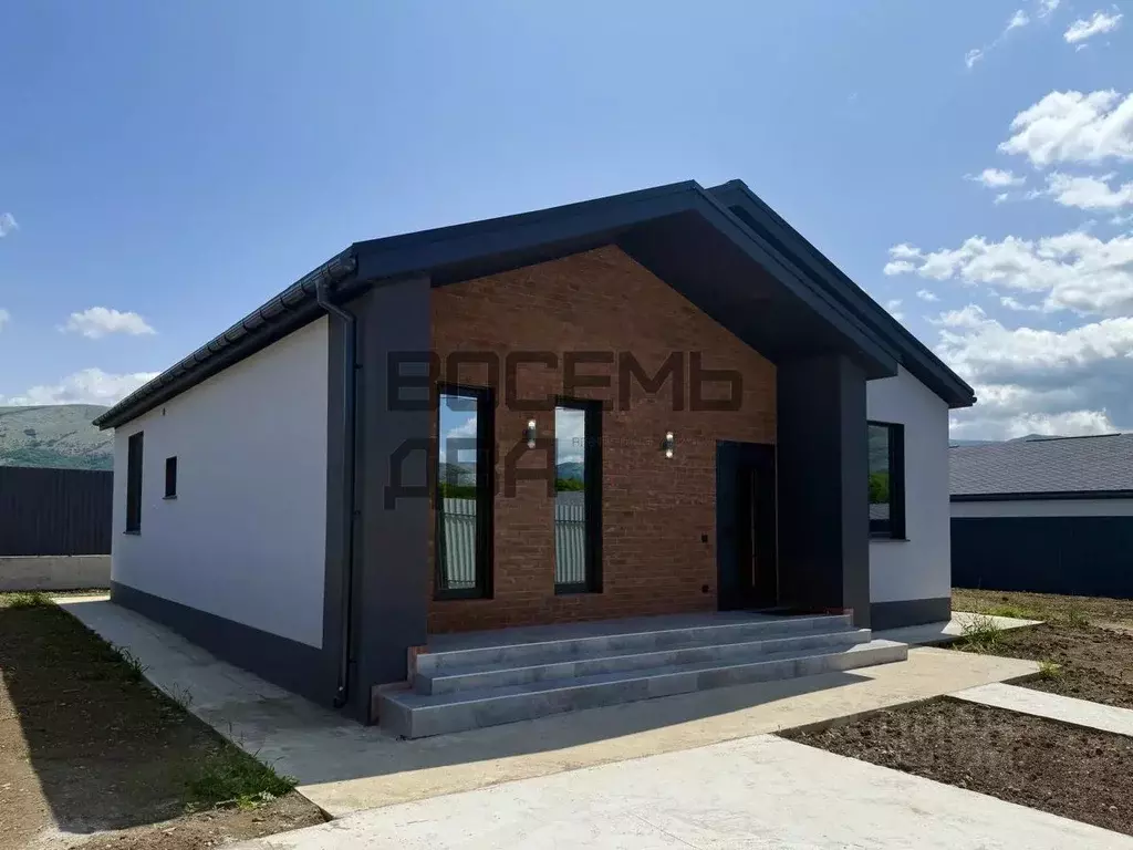 Дом в Крым, Симферопольский район, Добровское с/пос, с. Перевальное  ... - Фото 2