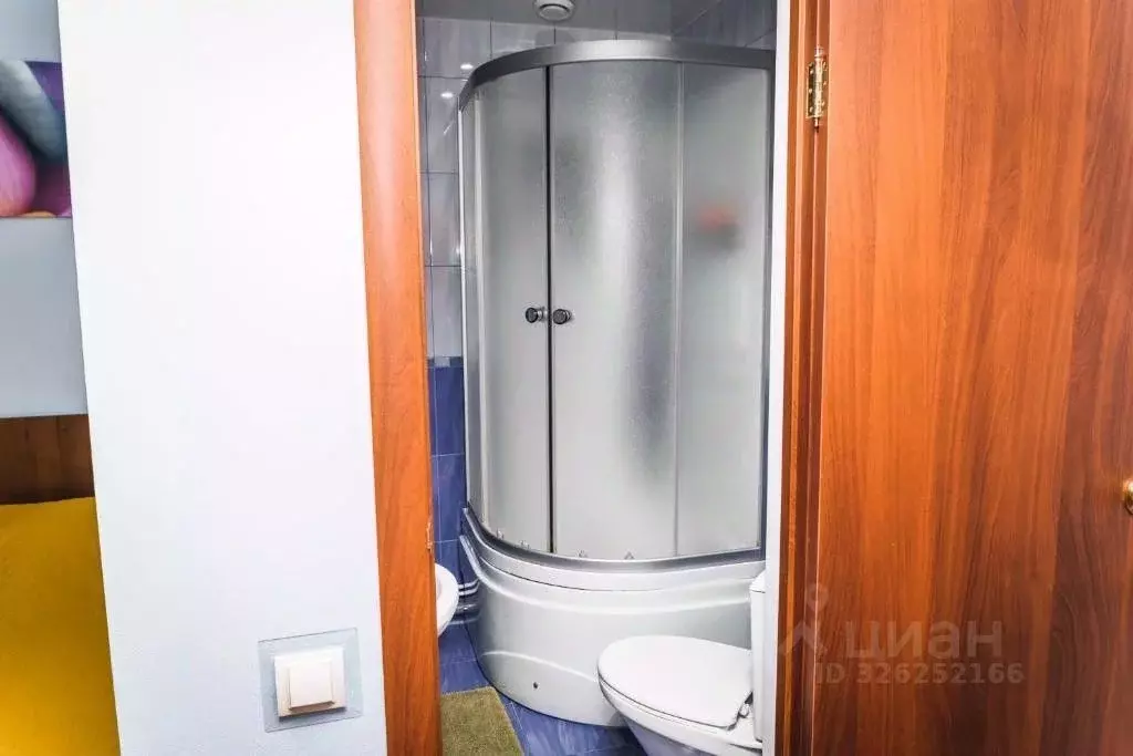 Комната Ханты-Мансийский АО, Нягань Уральская ул., 33 (1.0 м) - Фото 2