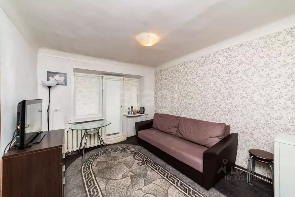 Комната Курганская область, Курган ул. Красина, 77 (25.0 м) - Фото 1