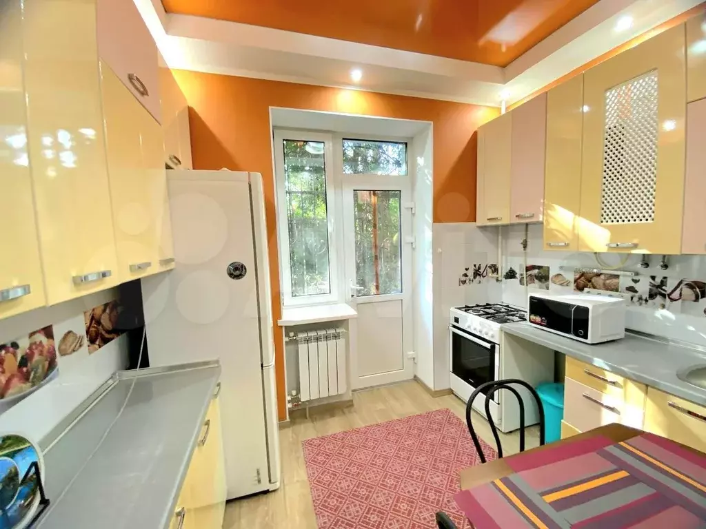 3-к. квартира, 75 м, 1/2 эт. - Фото 0