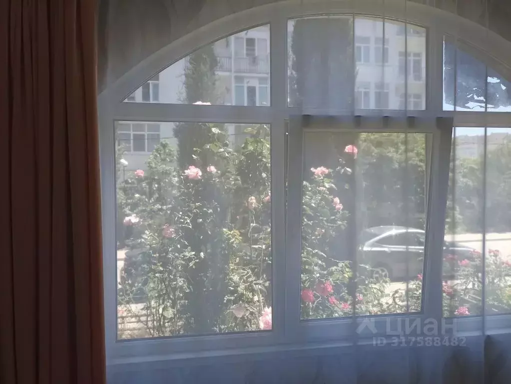 2-к кв. Севастополь ул. Челнокова, 12/3 (37.0 м) - Фото 1