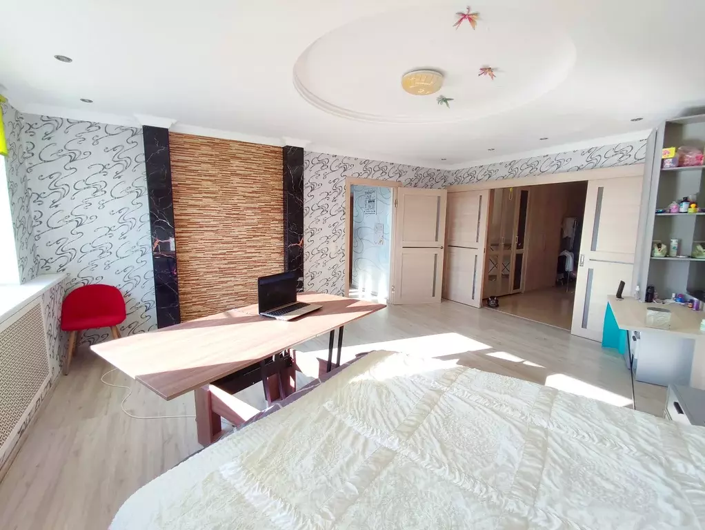 Продаётся 4-к квартира, 105.6 м - Фото 0