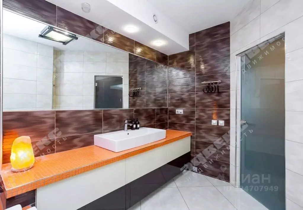 3-к кв. Санкт-Петербург Гжатская ул., 22к3 (86.4 м) - Фото 1