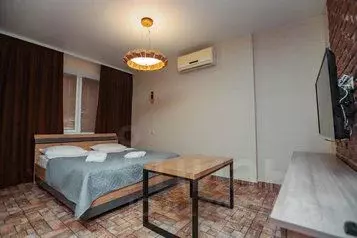 1-к кв. Тюменская область, Тюмень ул. Николая Федорова, 17к1 (51.0 м) - Фото 0
