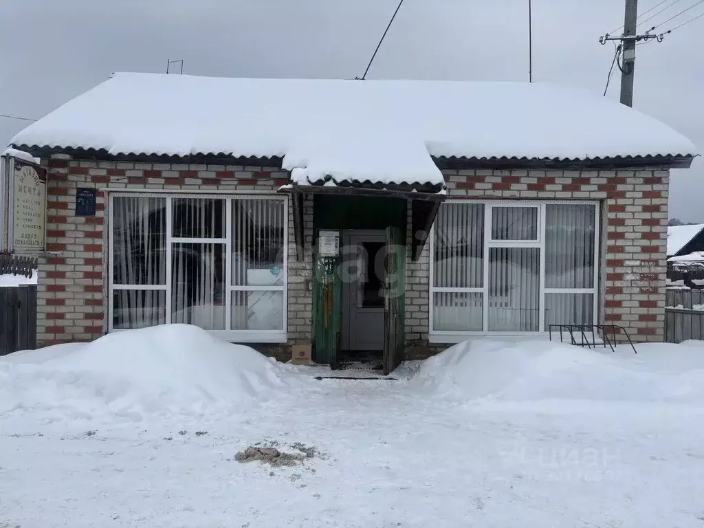 Помещение свободного назначения в Брянская область, Жуковка ул. ... - Фото 1