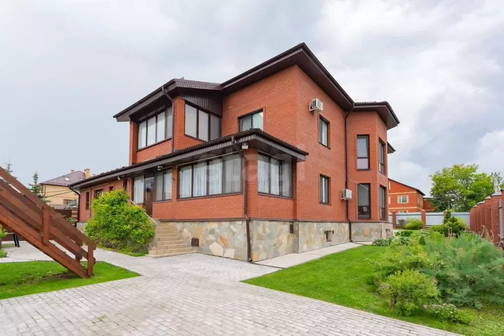 Дом в Пермский край, Пермь Горловская ул., 55 (500 м) - Фото 1