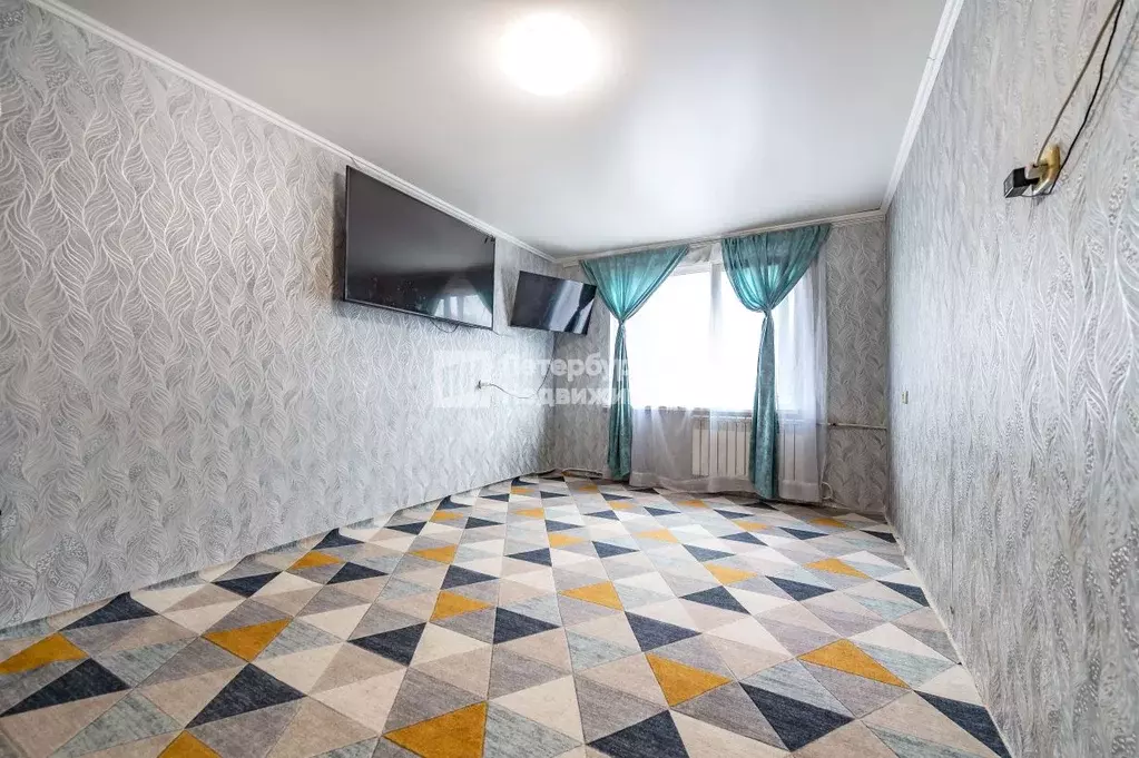 Комната Санкт-Петербург пос. Шушары, Школьная ул., 30 (31.3 м) - Фото 2