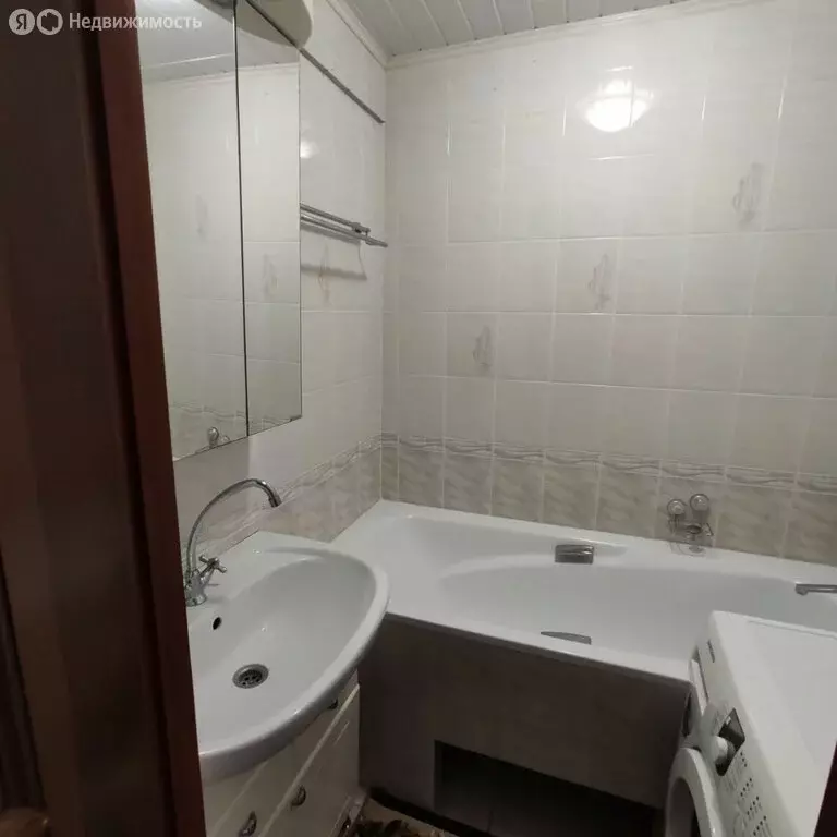 3-комнатная квартира: Саратов, Политехническая улица, 47 (64 м) - Фото 1