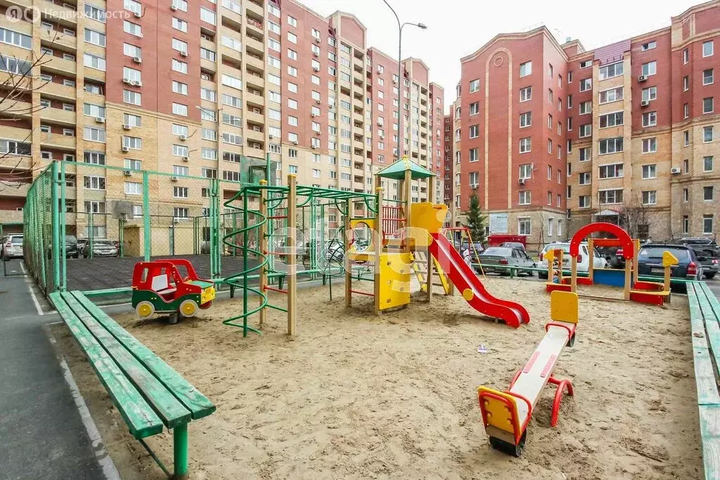 2-комнатная квартира: Тюмень, улица Циолковского, 7к2 (74 м) - Фото 2