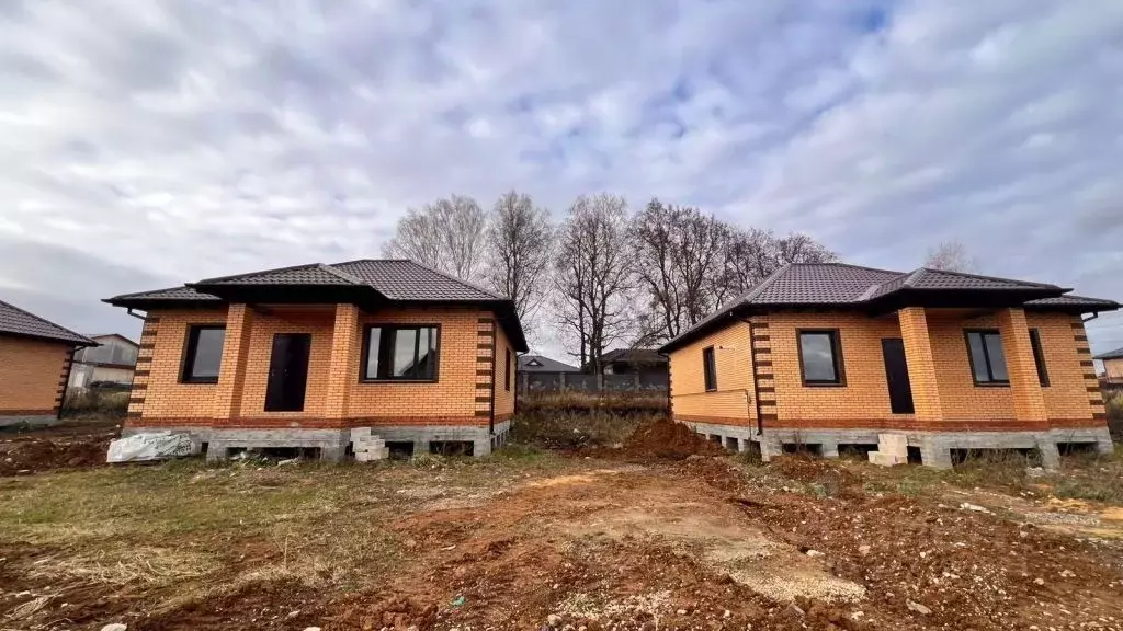 Дом в Тульская область, Тула городской округ, д. Медвенка, Водный мкр ... - Фото 2