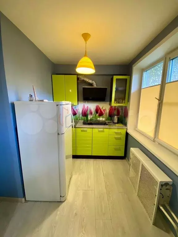 1-к. квартира, 32 м, 1/9 эт. - Фото 0