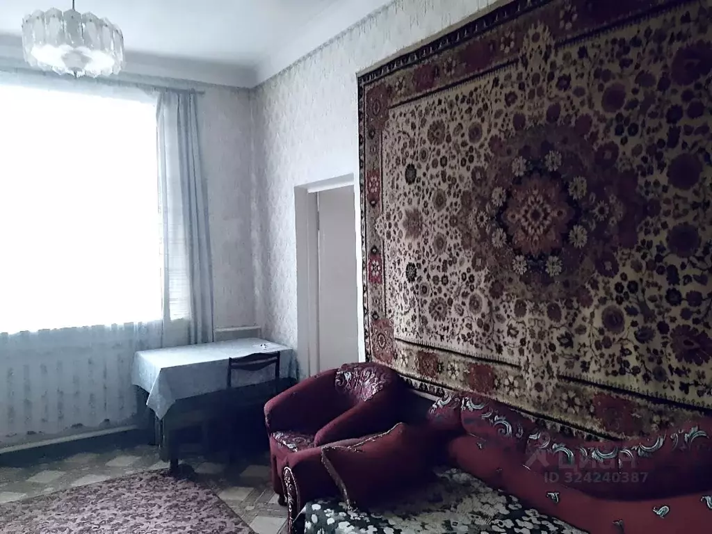 3-к кв. Ивановская область, Иваново ул. Парижской Коммуны, 143А (68.2 ... - Фото 1