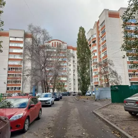 3-к. квартира, 90 м, 1/9 эт. - Фото 0