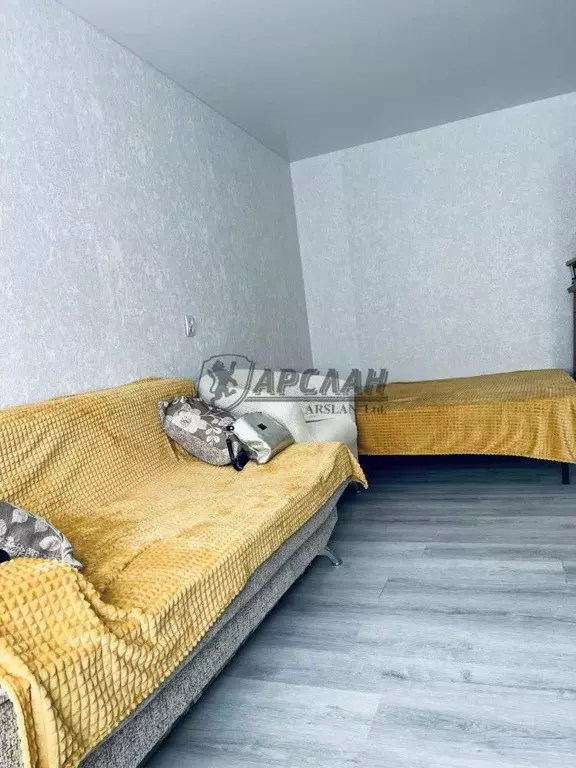 1-к кв. Татарстан, Казань ул. Восстания, 87 (30.6 м) - Фото 2