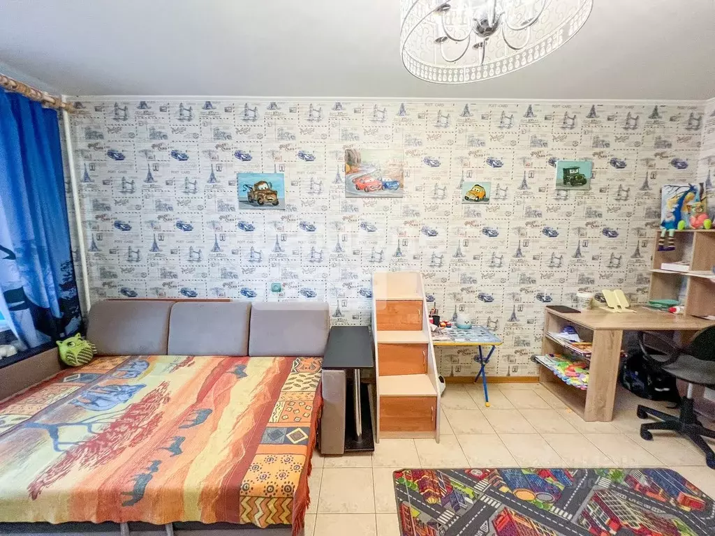 2-к кв. Калужская область, Обнинск ул. Курчатова, 17 (43.9 м) - Фото 0