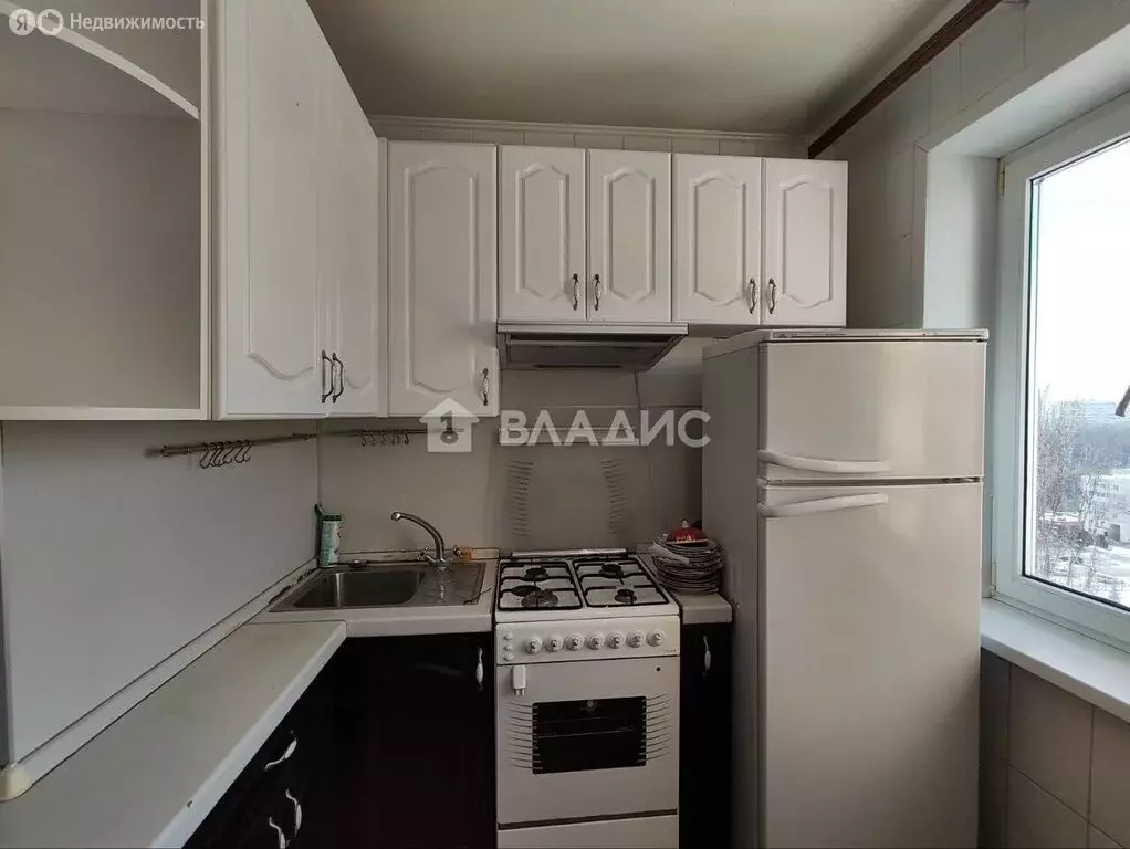 2-комнатная квартира: Белгород, 10-й микрорайон, улица 60 лет Октября, ... - Фото 2