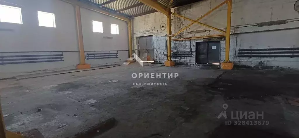 Склад в Свердловская область, Среднеуральск ул. Ленина, 1 (1000 м) - Фото 1