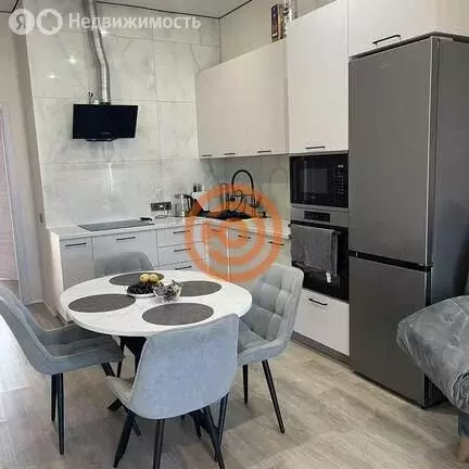 2-комнатная квартира: Тюмень, улица Павла Никольского, 10 (61.9 м) - Фото 1