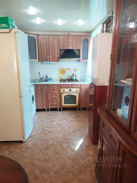 Дом в Саратовская область, Саратов Рабочая ул., 186 (50 м) - Фото 0