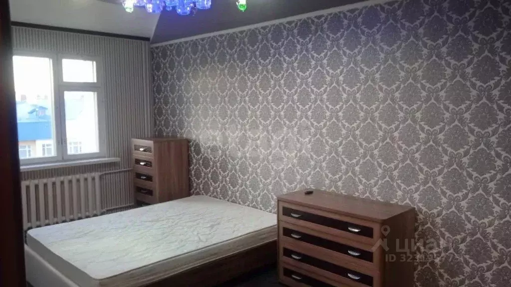 3-к кв. Ямало-Ненецкий АО, Салехард ул. Губкина, 1 (90.6 м) - Фото 1