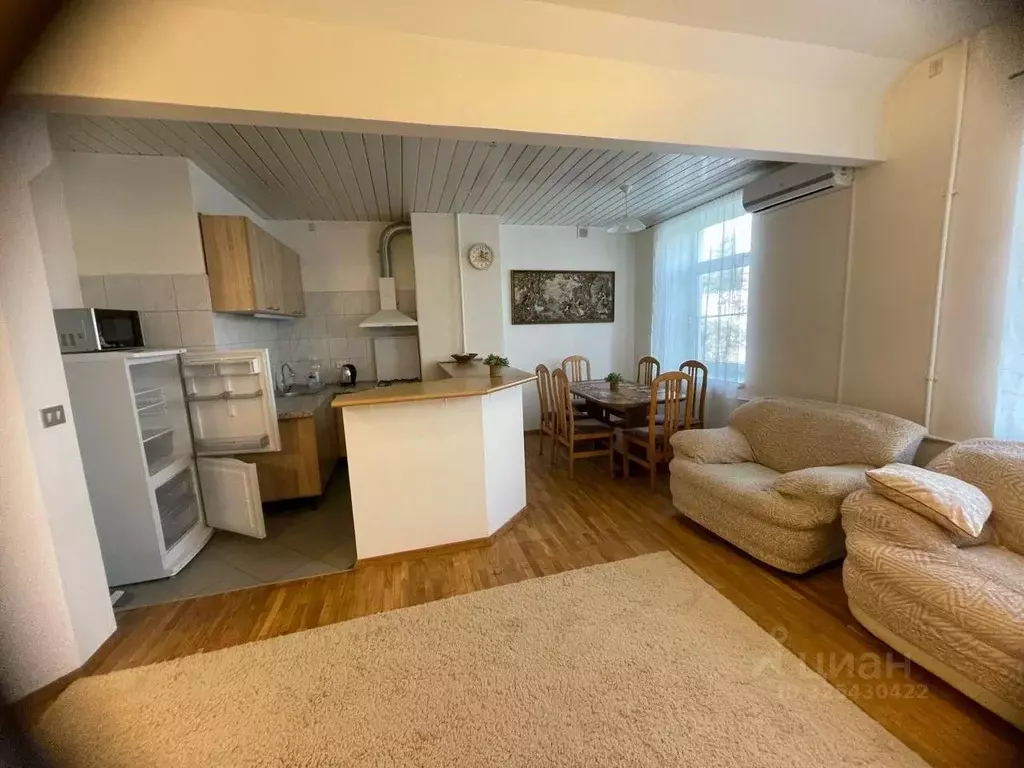 3-к кв. Волгоградская область, Волгоград Профсоюзная ул., 12 (77.0 м) - Фото 2