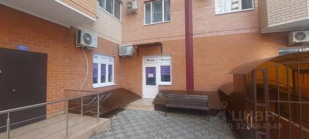 Помещение свободного назначения в Краснодарский край, Краснодар ул. ... - Фото 1