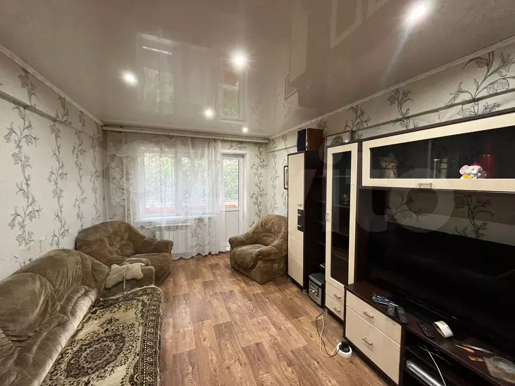 3-к. квартира, 50 м, 2/5 эт. - Фото 0