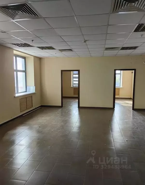 Помещение свободного назначения в Краснодарский край, Абинск ул. ... - Фото 2