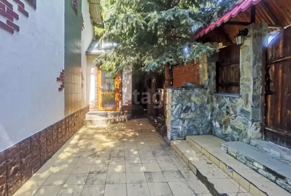 Дом в Омская область, Омский район, с. Усть-Заостровка Береговая ул. ... - Фото 0