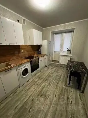 1-к кв. Татарстан, Казань ул. Рауиса Гареева, 98 (32.3 м) - Фото 1