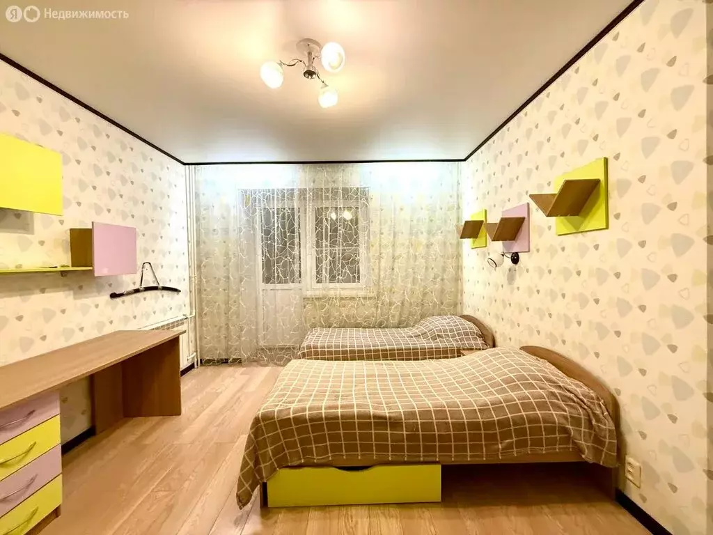 3-комнатная квартира: Сыктывкар, Коммунистическая улица, 75/2 (70.1 м) - Фото 1