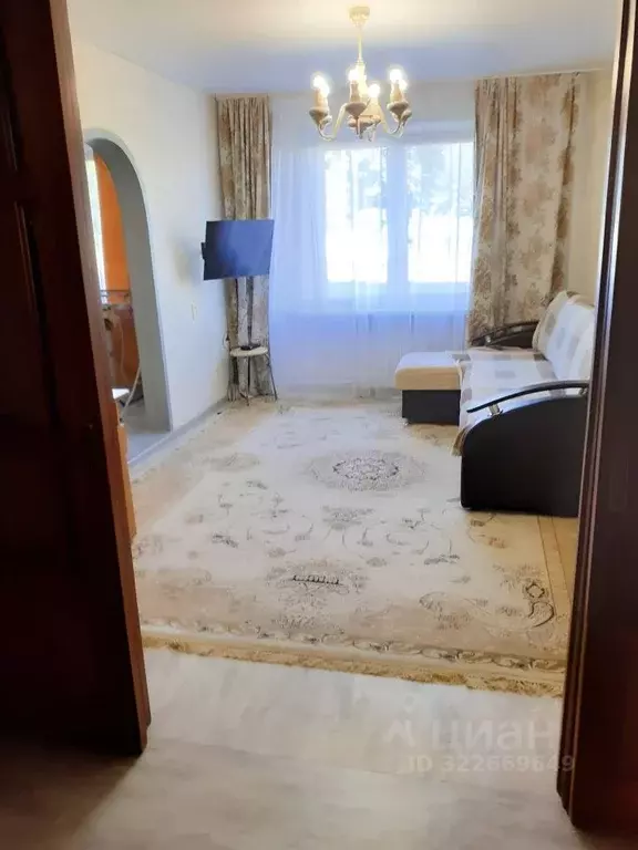 3-к кв. Татарстан, Набережные Челны 62-й комплекс, 12 (62.0 м) - Фото 1