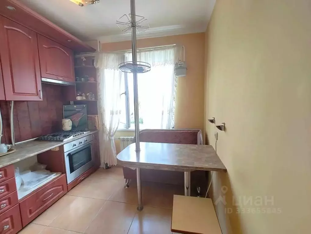 3-к кв. Крым, Симферополь ул. Дмитрия Ульянова, 34 (52.2 м) - Фото 1