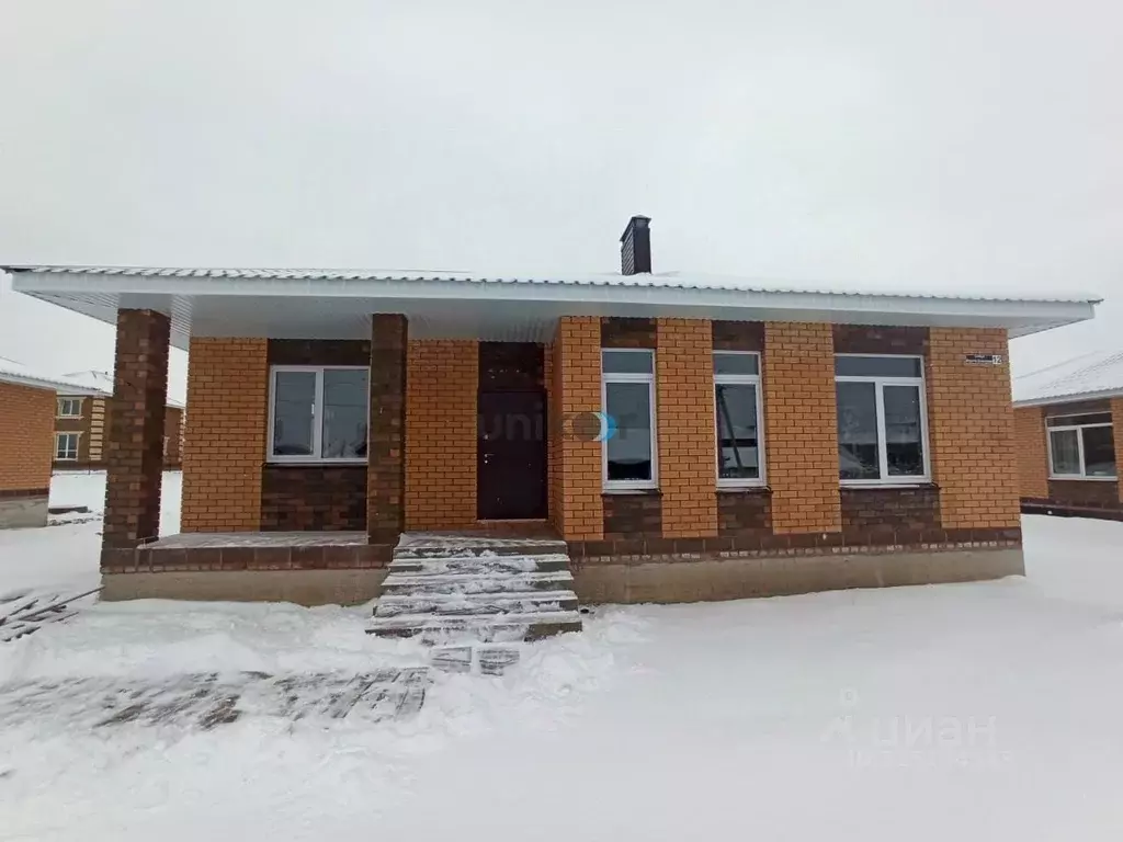 Дом в Башкортостан, Уфа городской округ, с. Нагаево ул. Фарита ... - Фото 0