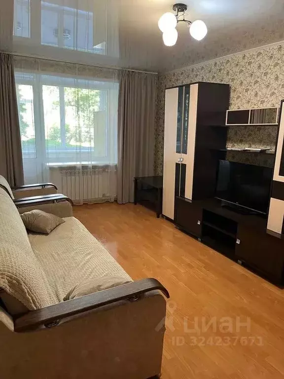 3-к кв. Алтай, Горно-Алтайск Коммунистический просп., 30 (56.0 м) - Фото 1