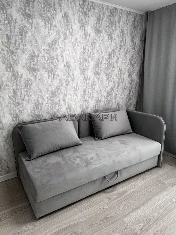 3-к кв. Красноярский край, Красноярск ул. Красной Армии, 20А (64.0 м) - Фото 2