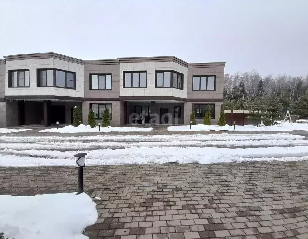 Таунхаус в Калужская область, Кременки Жуковский район, ул. Ленина, ... - Фото 1