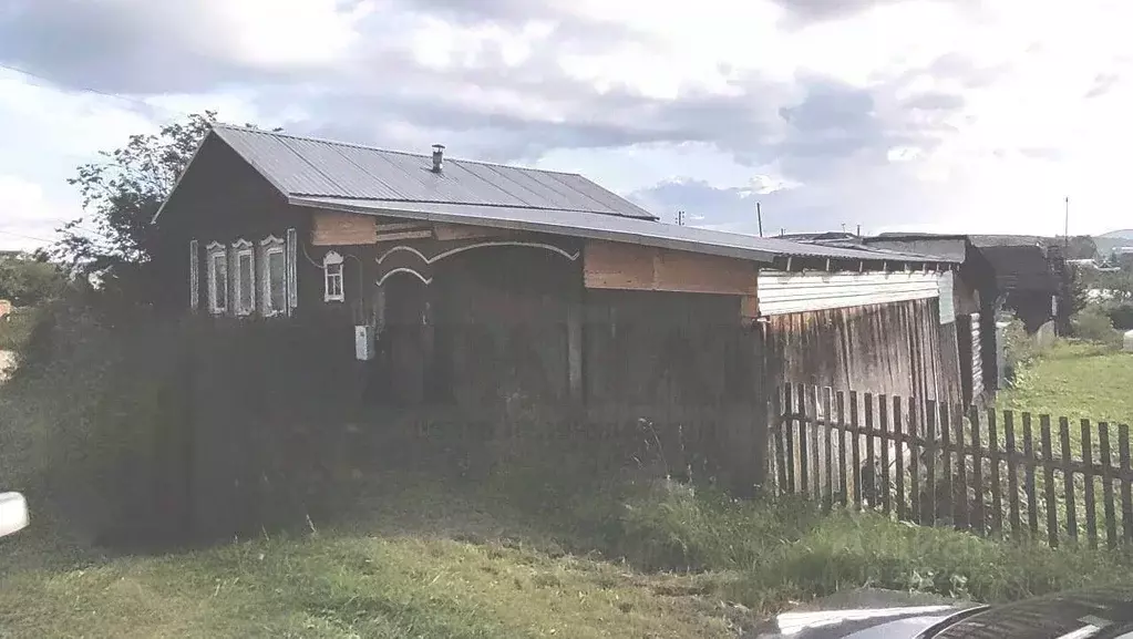 Дом в Свердловская область, Михайловск Нижнесергинский район, ул. ... - Фото 1