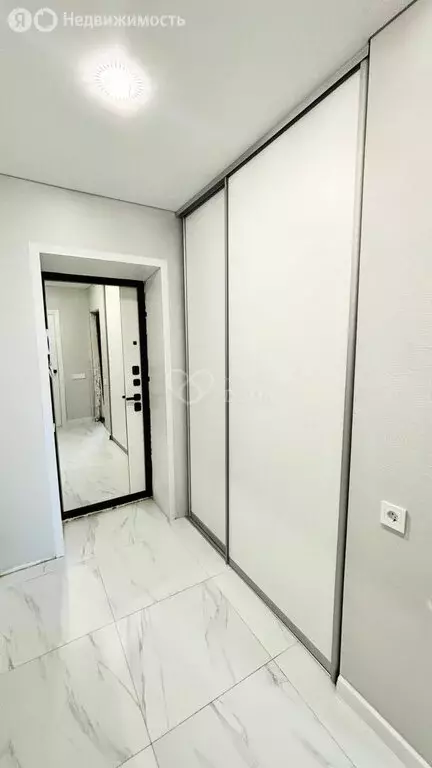 3-комнатная квартира: Волгоград, улица Калинина, 19 (59.6 м) - Фото 1