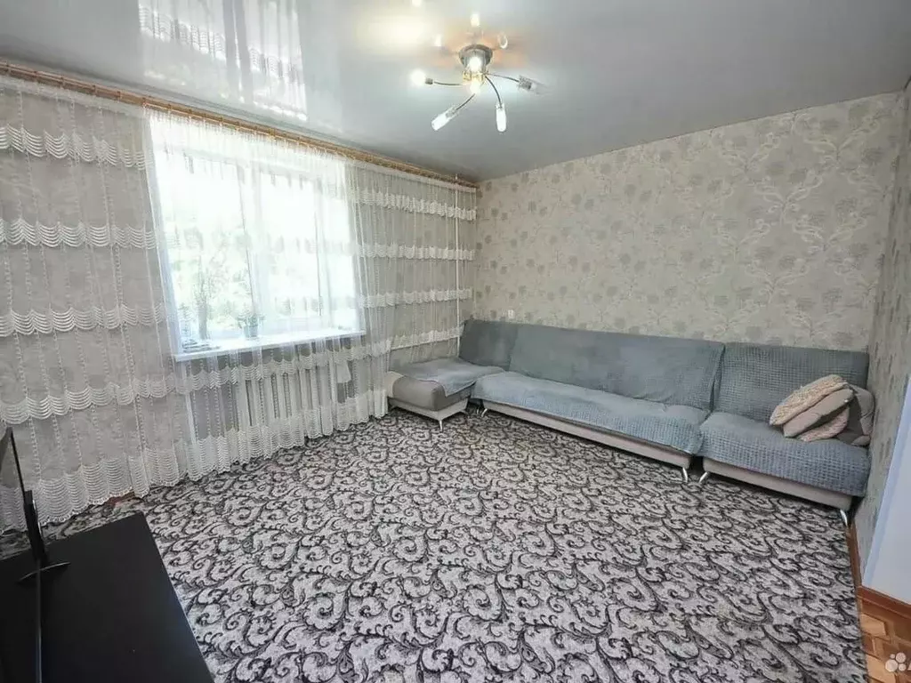 3-к кв. Башкортостан, Салават ул. Горького, 20 (60.0 м) - Фото 1