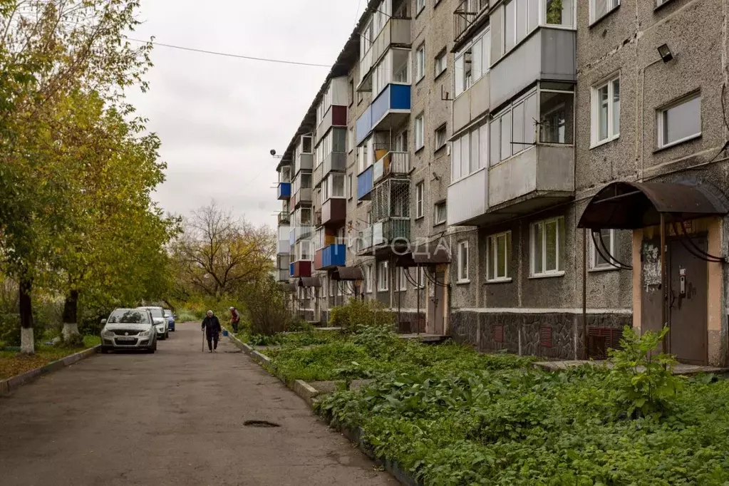 3-к кв. Кемеровская область, Новокузнецк ул. Новаторов, 6А (46.3 м) - Фото 1