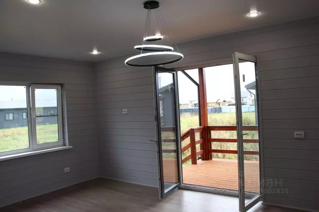 Дом в Ленинградская область, Ломоносовский район, Кипенское с/пос, ... - Фото 1