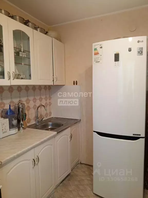 2-к кв. Тюменская область, Тюмень ул. Станционная, 16Б (50.0 м) - Фото 2