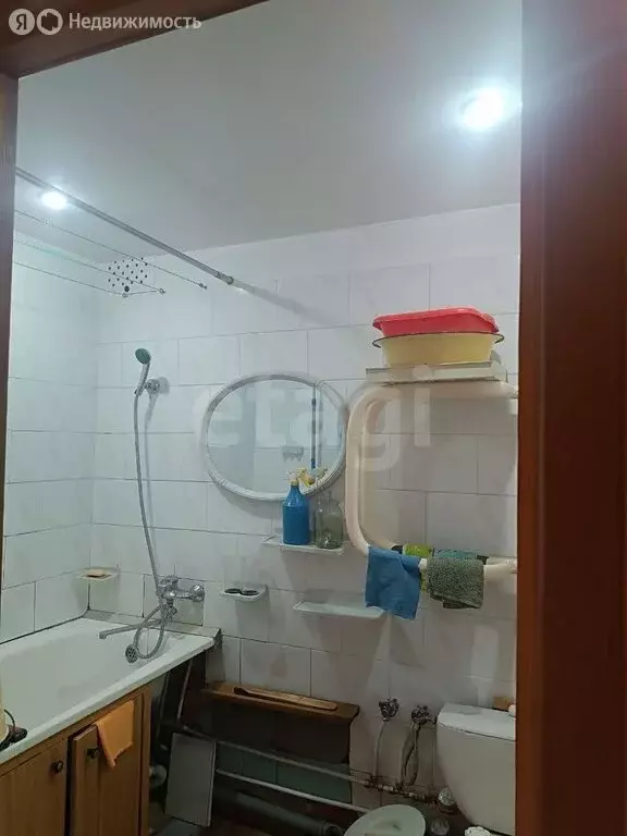 3-комнатная квартира: Лысьва, улица Репина, 32 (61 м) - Фото 2