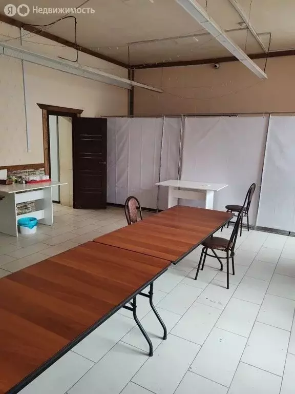 Помещение свободного назначения (180 м) - Фото 1