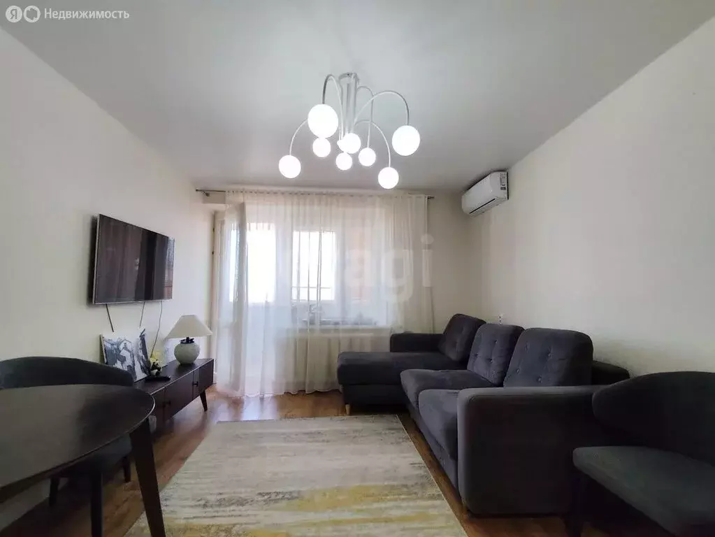 2-комнатная квартира: Курган, улица Максима Горького, 160 (47 м) - Фото 1
