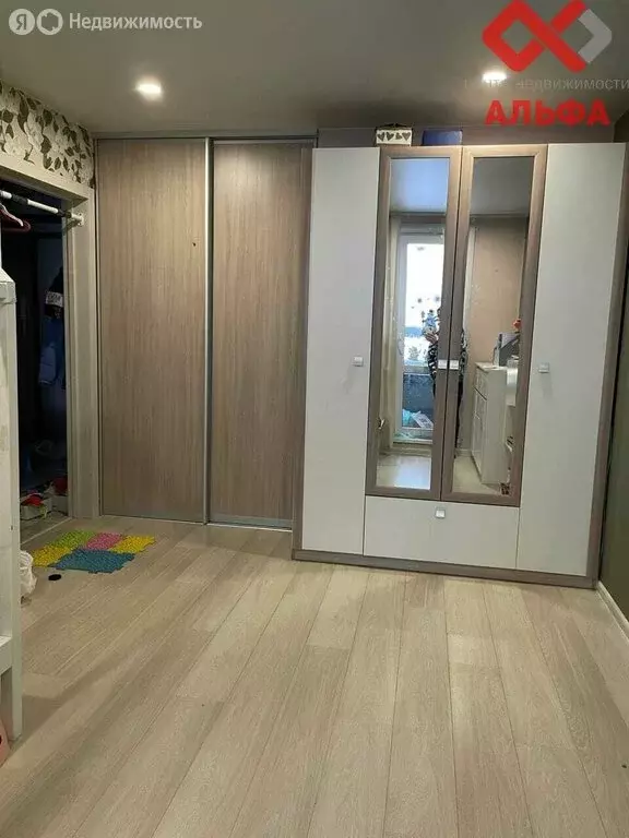 2-комнатная квартира: Киров, Чистопрудненская улица, 18 (38 м) - Фото 1