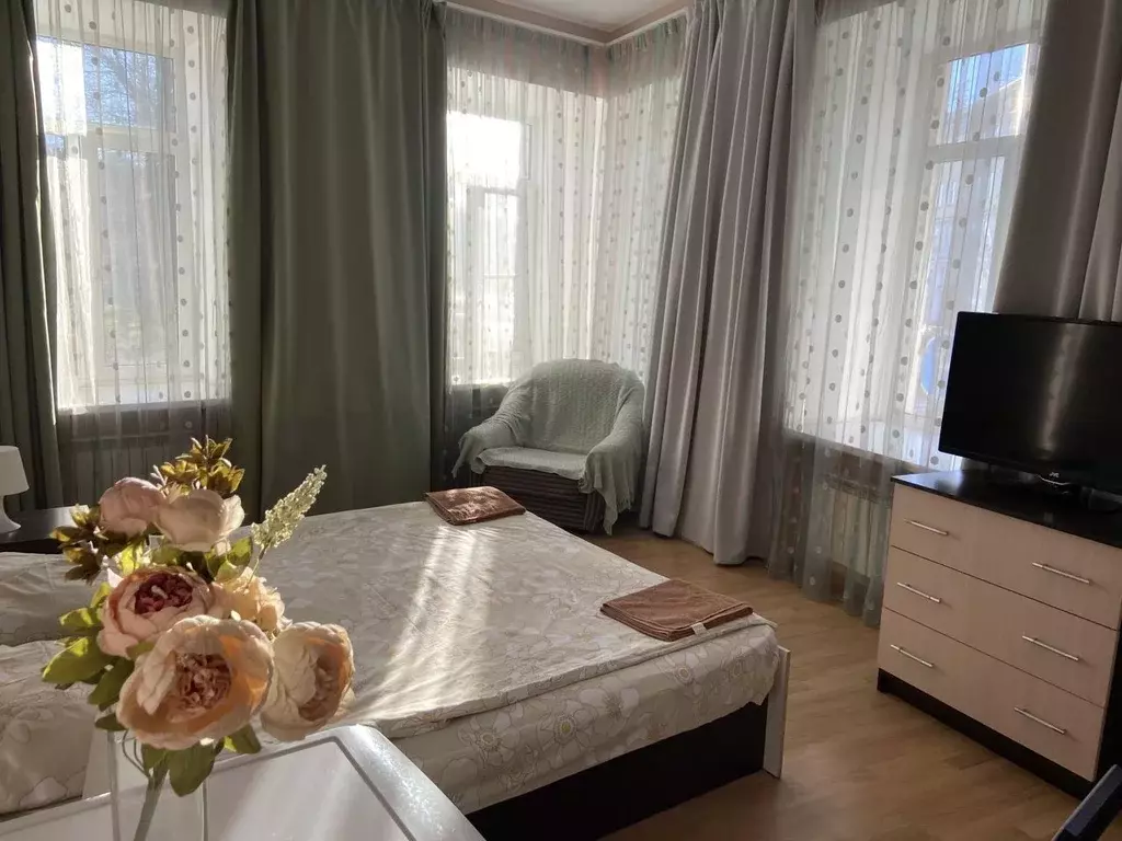 Комната Санкт-Петербург Московский просп., 14 (20.0 м) - Фото 1