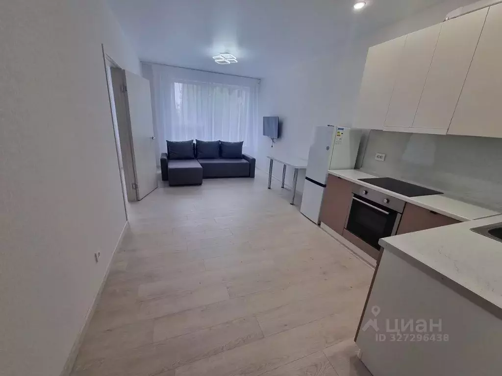 2-к кв. Свердловская область, Екатеринбург ул. Пехотинцев, 2В (43.0 м) - Фото 1